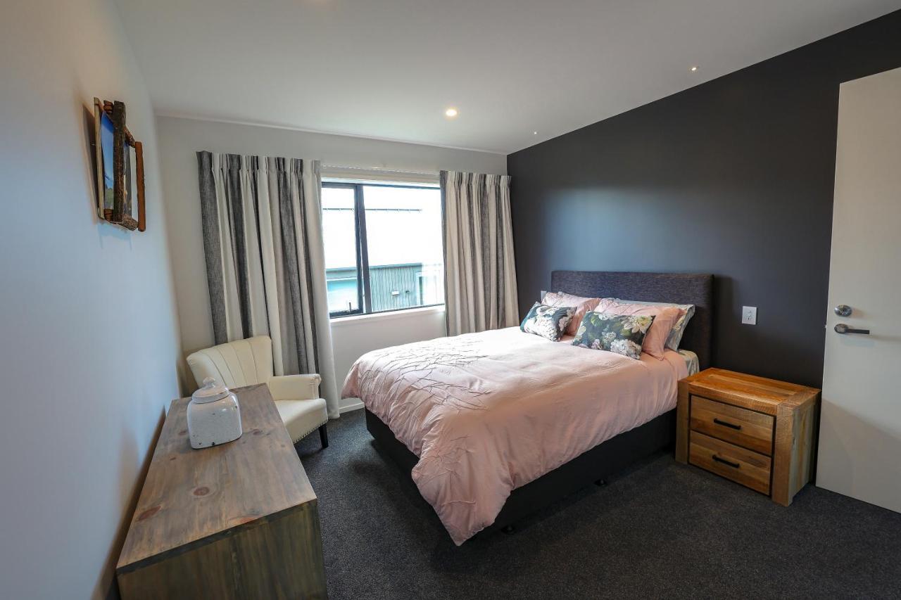 The Landsborough Tekapo Villa เลคเทคาโป ภายนอก รูปภาพ