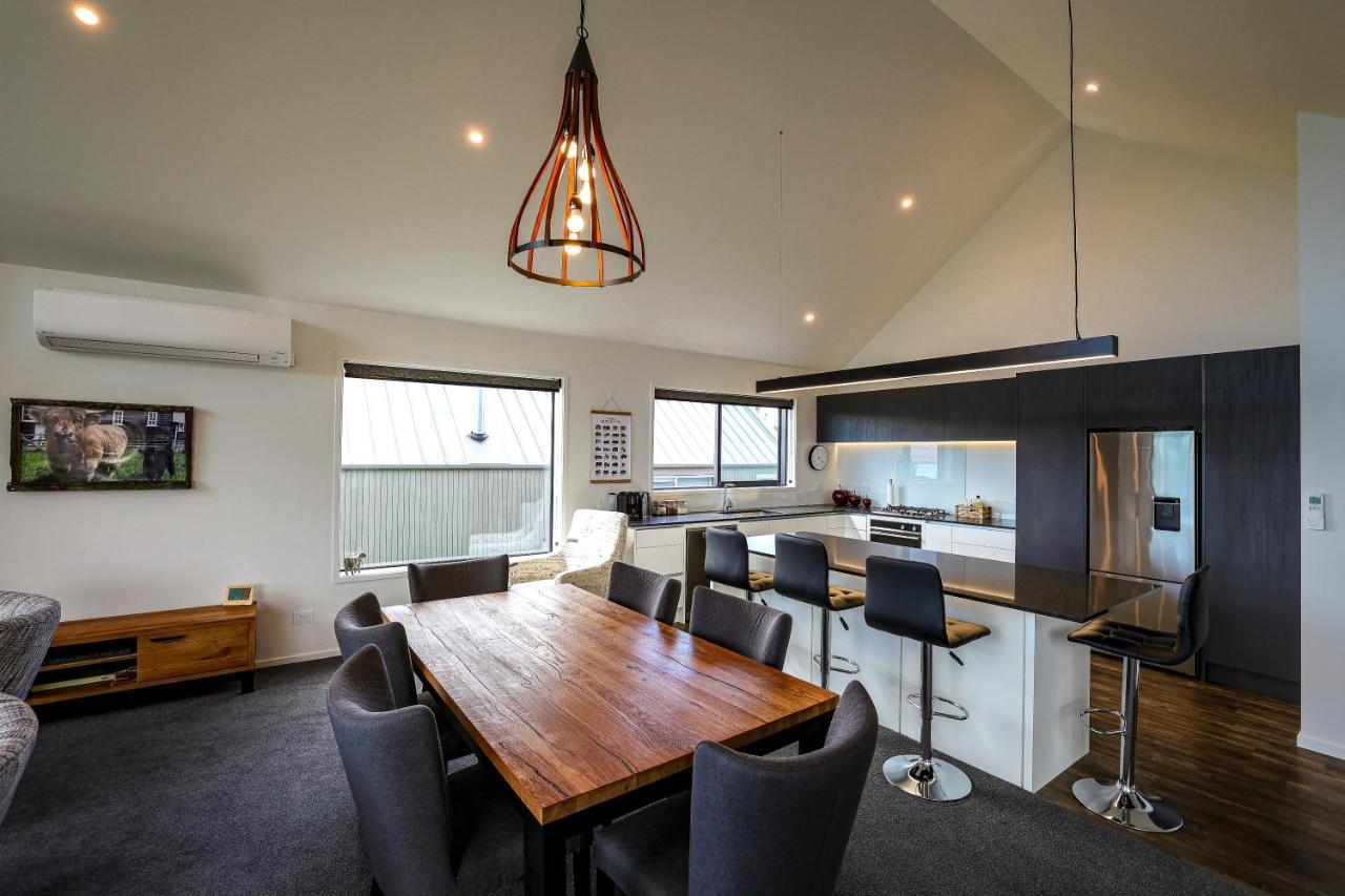 The Landsborough Tekapo Villa เลคเทคาโป ภายนอก รูปภาพ