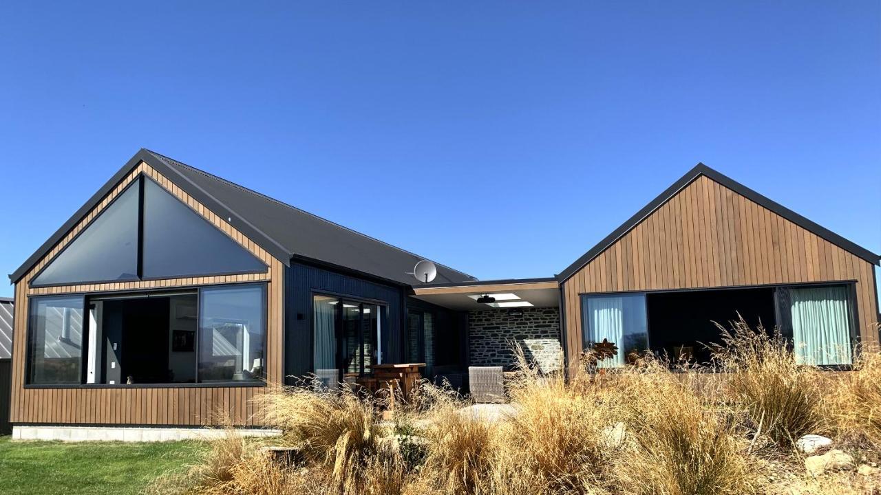 The Landsborough Tekapo Villa เลคเทคาโป ภายนอก รูปภาพ